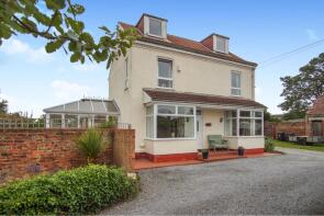 Foxlands, Devonport Gardens, Darlington DL2 1AR