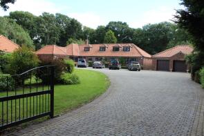 Oakwood, Sand Lane, York YO43 4XE