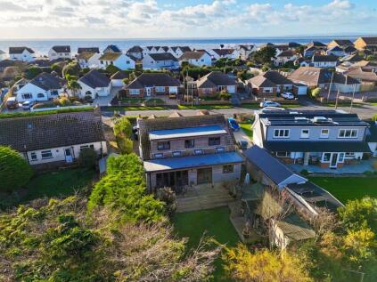 Island View Close, Milford on Sea, Lymington, SO41