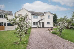 Trellyn, Parr Green Lane, Church Shocklach, Malpas SY14 7BL