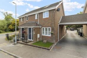 3, Cuckmere Close, Hailsham BN27 3FT