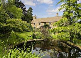 Spring Hill House, Little Compton Road, Moreton-in-marsh GL56 0PJ