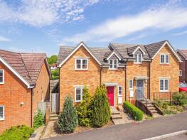 8, Shirnall Meadow, Lower Farringdon, Alton GU34 3DY