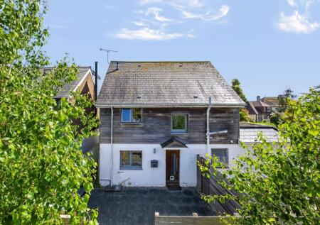 30 Manor Road, East Preston, Littlehampton, West Sussex, BN16 1PY