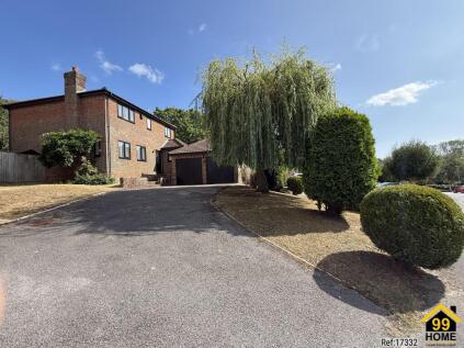Cowdray Park Road, Bexhill on Sea, East Sussex, TN39
