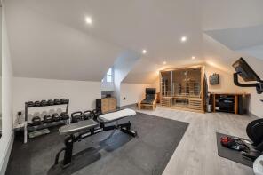 11, Wellingtonia Drive, Crookham Common, Thatcham RG19 8DQ