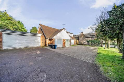 Totteridge Village, London, N20