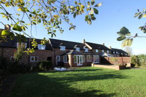 Wentworth House, Stable Mews, Langdon Lane, Radway CV35 0UQ