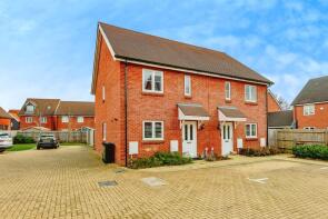 20, Hoadley Road, Horley RH6 8TN