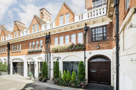 Balfour Mews,
Mayfair, W1K