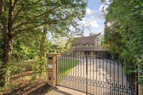 Betrothal, Lovelands Lane, Tadworth KT20 6XG
