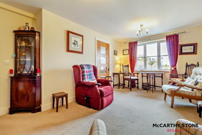8586087-interior12-800.jpg
