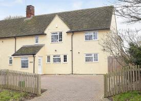 2, Chetwode, Banbury OX17 2AB