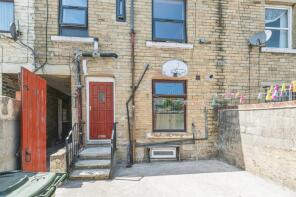 39, Gaythorne Road, Bradford BD5 7ES