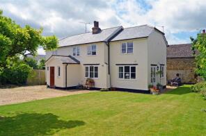 32, Gayton Road, Towcester NN12 8NG