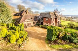 2 Le Bonheur, Gover View, Roughway, Tonbridge TN11 9SQ