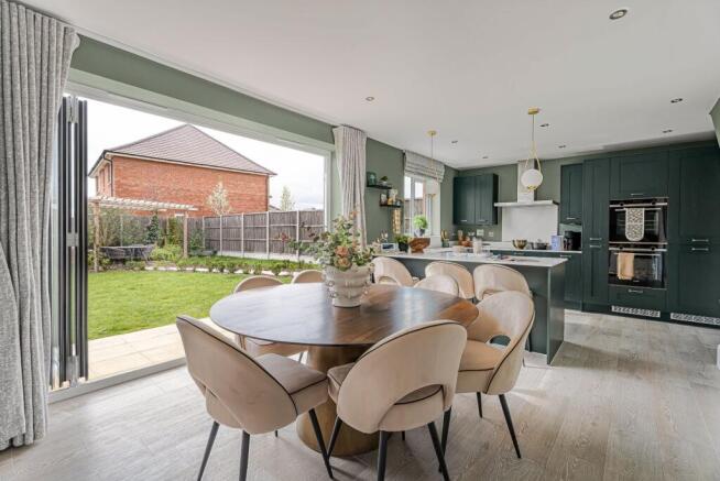 Kitchen/Dining