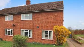 27, Pitmans Grove, Halesworth IP19 9JB
