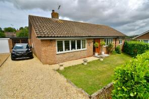 12, The Croft, Evesham WR11 4UD