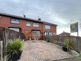 4, North Avenue, Stalybridge SK15 1BZ