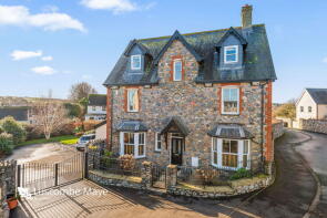 9, Andrews Park, Totnes TQ9 6FF