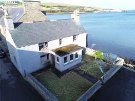 Leirvoe, Front Road, St Margarets Hope, South Ronaldsay KW17 2SL