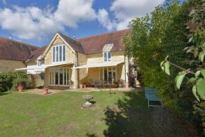 Braeburn House, New Street, Sturminster Newton DT10 1PY