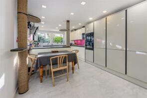 Flat 10, Waxham, Mansfield Road, London NW3 2JH