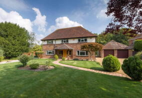 Uplands, Church Road, Midhurst GU29 0EH