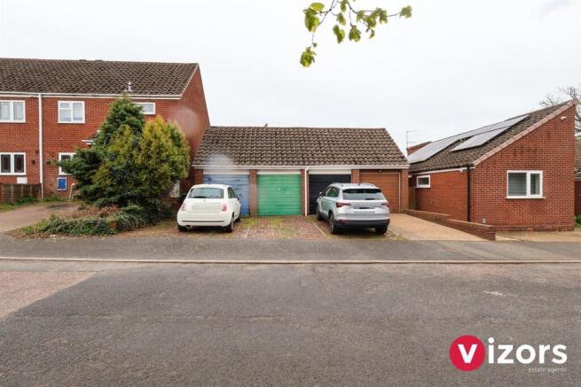 Garage En-block