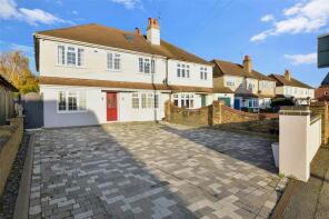 Bushfield, Main Road, Longfield DA3 7AS