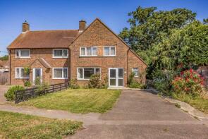 6, Flatt Road, Nutbourne PO18 8SJ