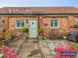 4, West Court, West Street, Muston, Filey YO14 0ER