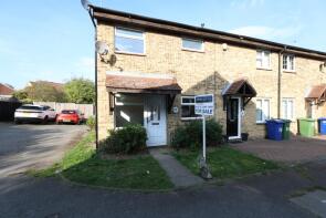 57, Kiln Way, Badgers Dene, Grays RM17 5JF