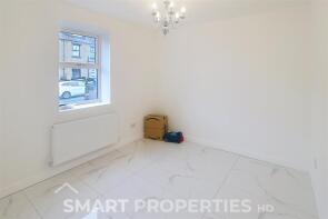 27, Thornton Lodge Road, Thornton Lodge, Huddersfield HD1 3JQ