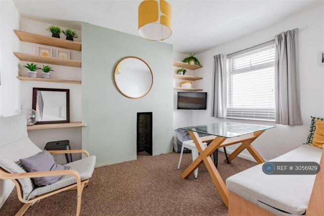 Living Room - Smart Tv