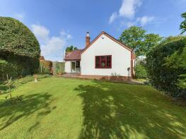 Roselea, Worcester Road, Worcester WR8 0EA