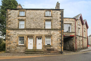 5, Queens Square, Carnforth LA6 2AZ