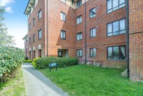 16, Moorgate, Leadenhall, Milton Keynes MK6 5NA
