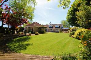 Beaconsfield Bungalow, Highfield Lane, Bristol BS37 6QU