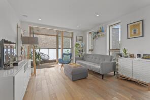 Flat 13, 2, Vicar's Road, London NW5 4AA