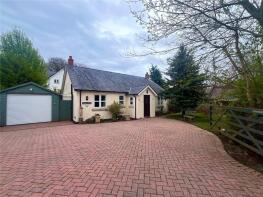 Bwthyn Y Bedol, Village Road, Cadole CH7 5LL