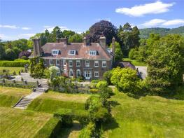 East Wing, High Wykehurst, Wykehurst Lane, Ewhurst, Cranleigh GU6 7PF