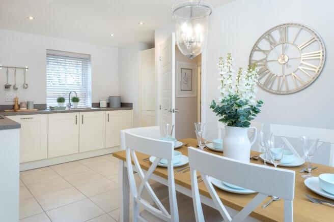 Open-plan kitchen diner
