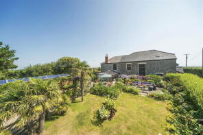 Eglos Coth, Trewartha, Veryan TR2 5QJ