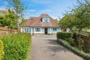 18, Lower St Marys, Wadhurst TN5 7AW