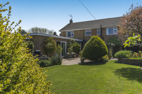 Charlton Road Wantage, Oxfordshire, OX12 8HJ