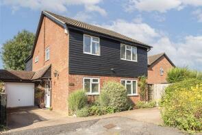 27, Lukes Lea, Tring HP23 4NH