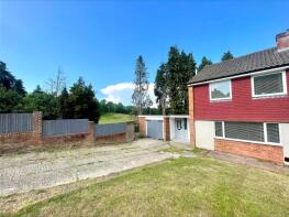 65, Abbey Way, Farnborough GU14 7DD