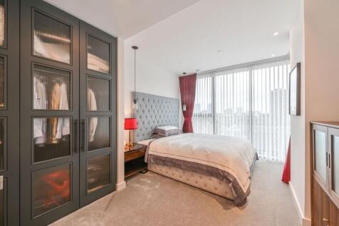 Merino Gardens, Wapping, E1W
